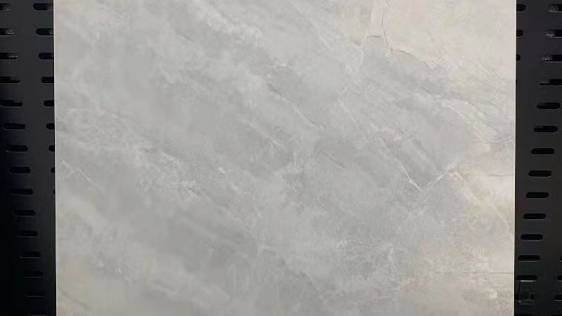 瓷砖十大品牌与普通瓷砖的防滑性能对比